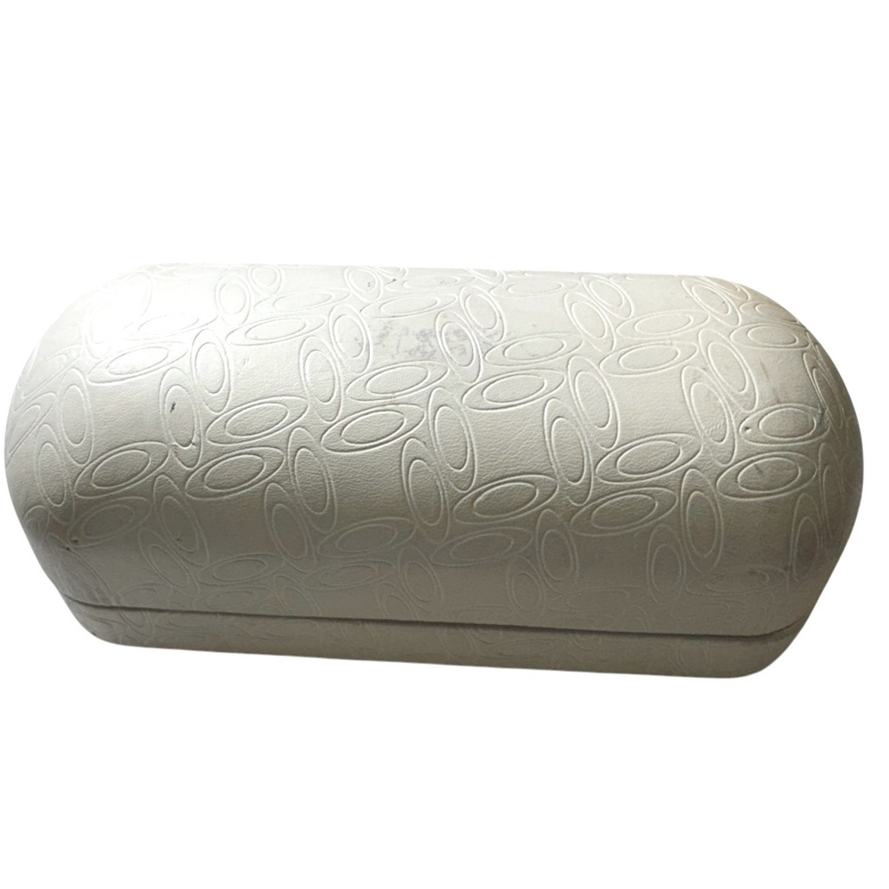 High End Oakley Women’s White Hard Sunglasses Case